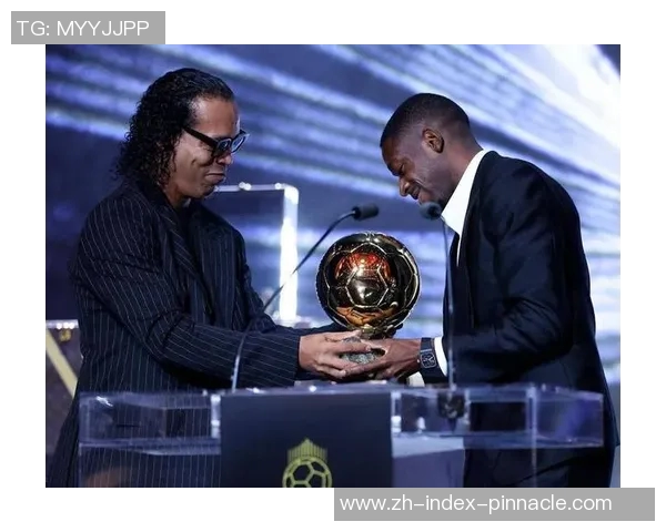 法甲球员薪资揭秘登贝莱月薪150万欧元领跑巴黎球队占据前十二名